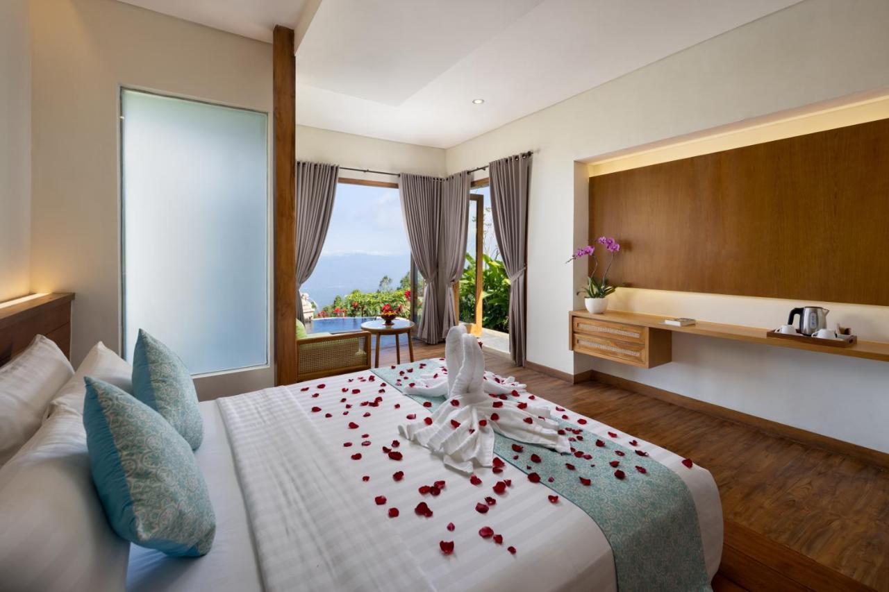 Munduk Tentrem Resort Exterior photo