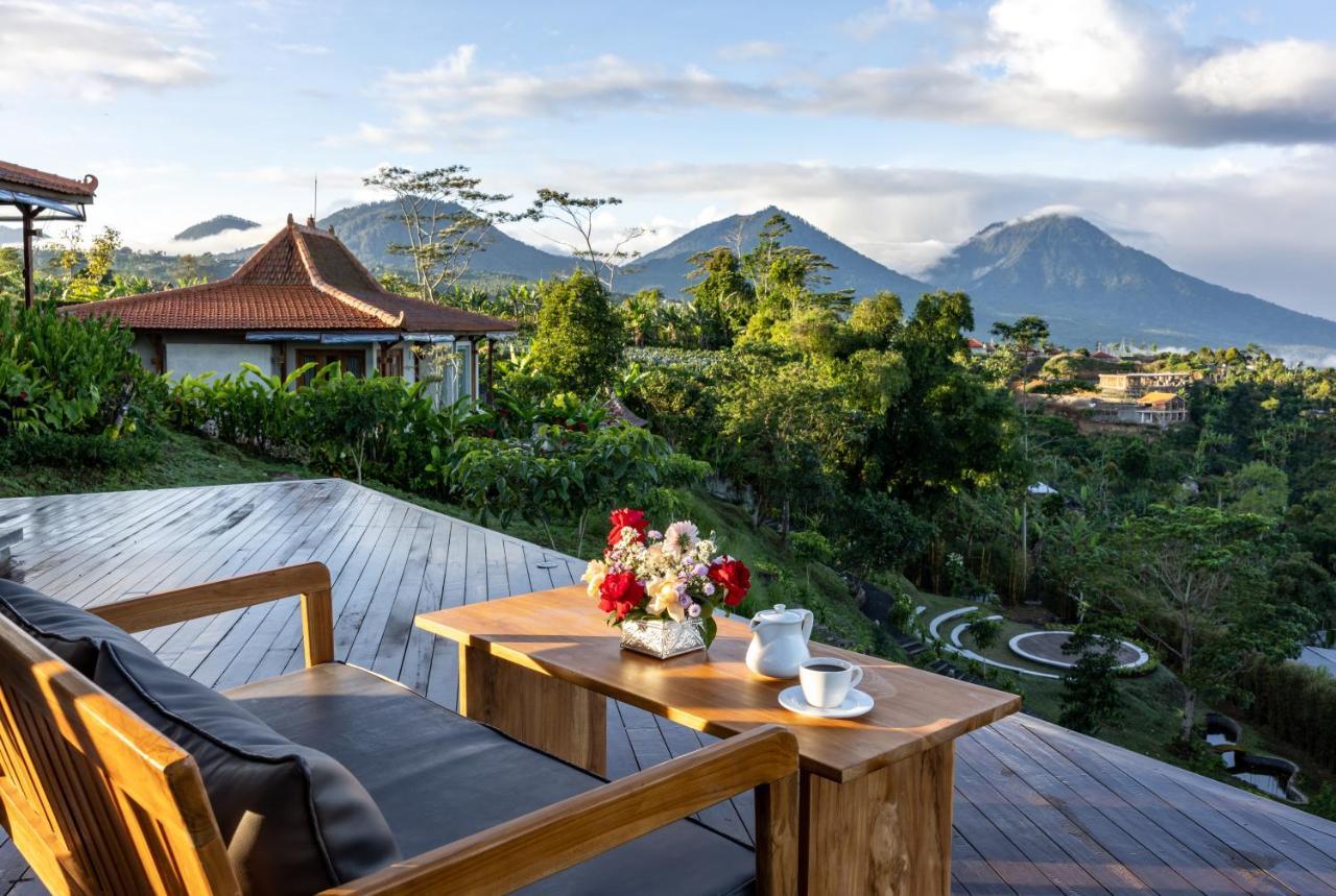Munduk Tentrem Resort Exterior photo