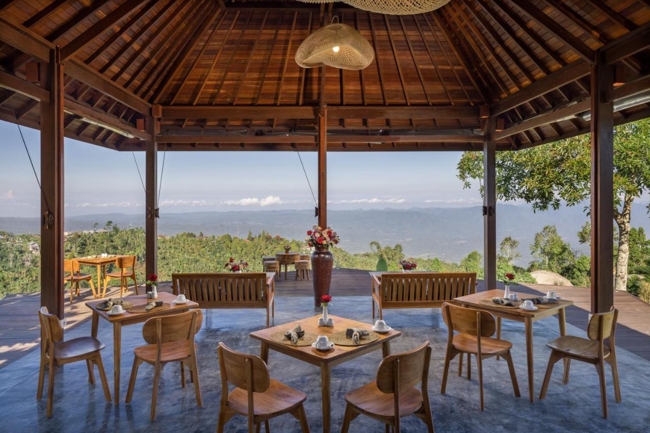 Munduk Tentrem Resort Exterior photo